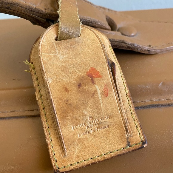 Vintage 1970’s Louis Vuitton Luggage - Picture 5 of 11